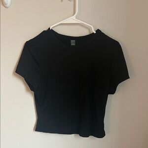 SHEIN Black Crop Tee Fitted Short Sleeve